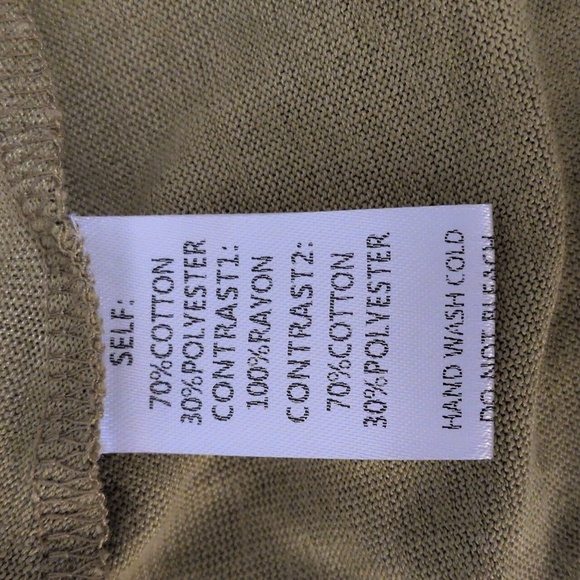 easel Floral Swing Top - Picture 7 of 10